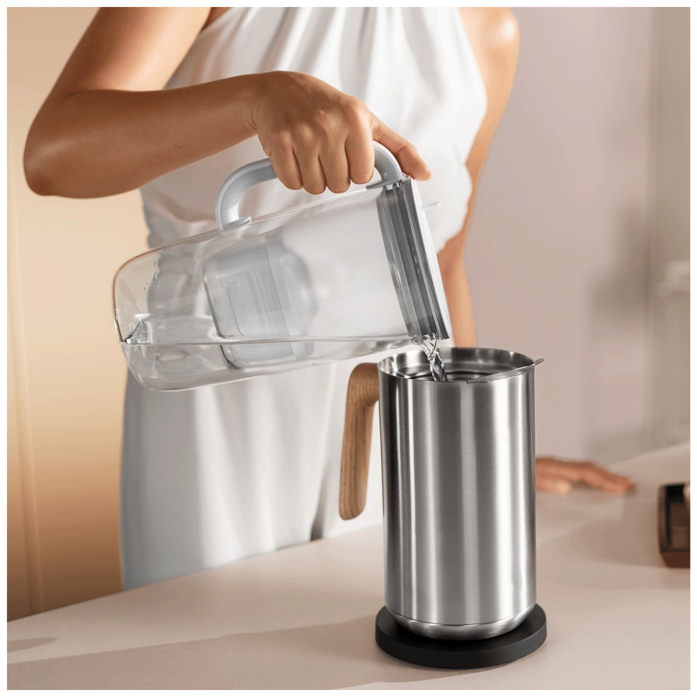 684c36b0b78ebd94baf451f0