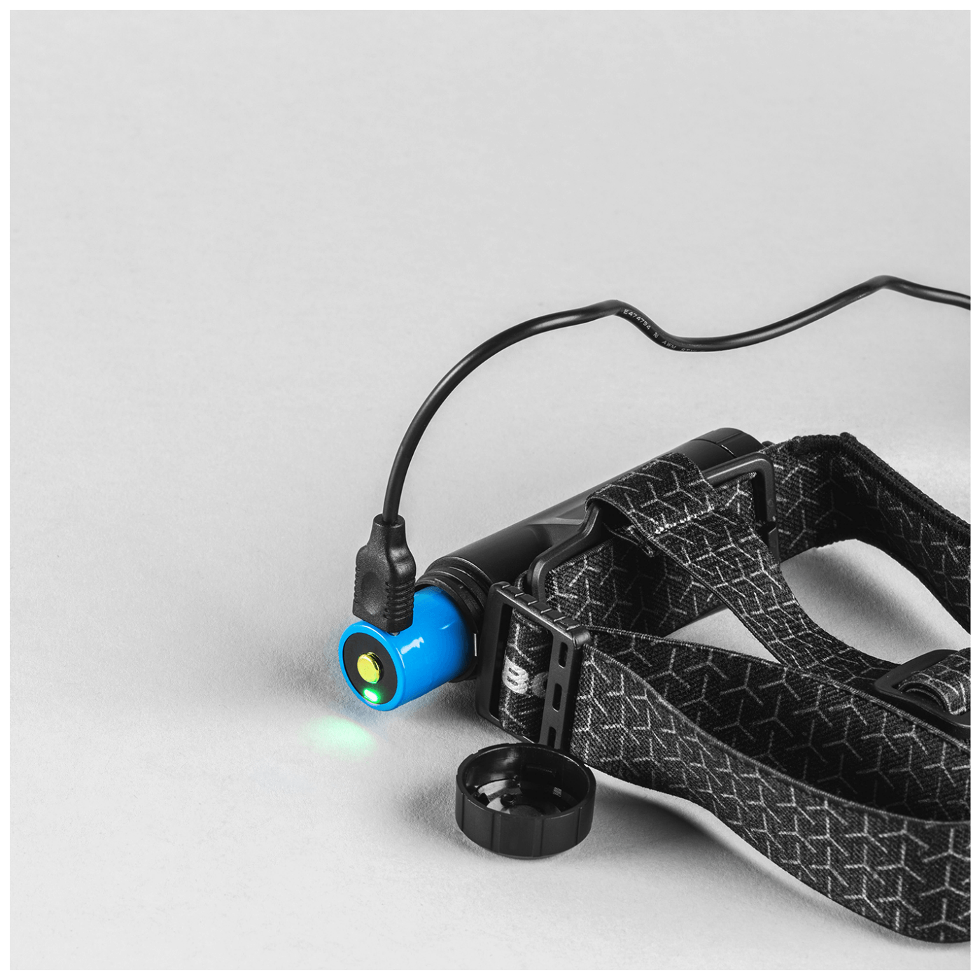 18826_1686253308axbix142d8