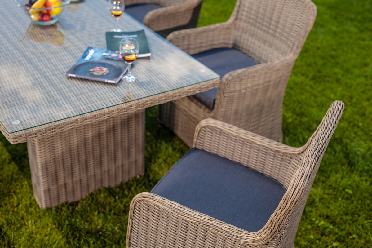 68647215e98047d4e3bab02e