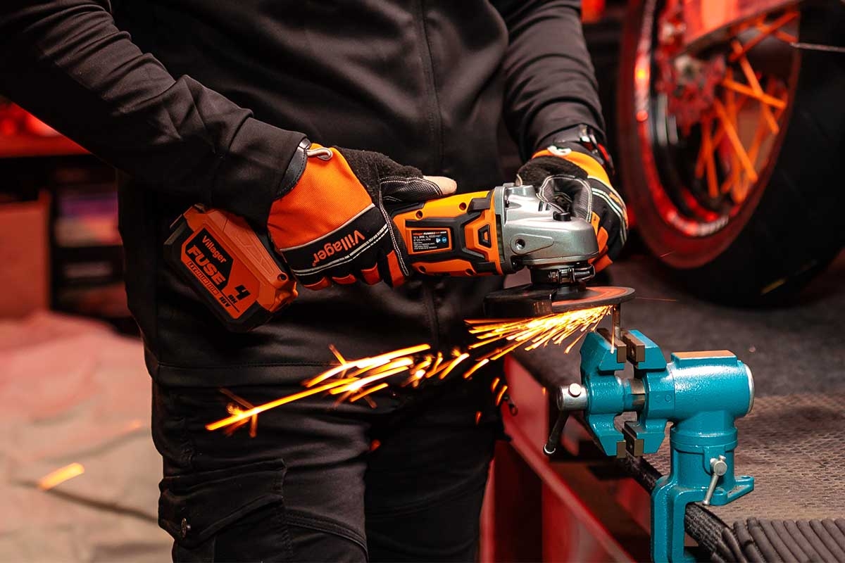 6864723be98047d4e3bad555