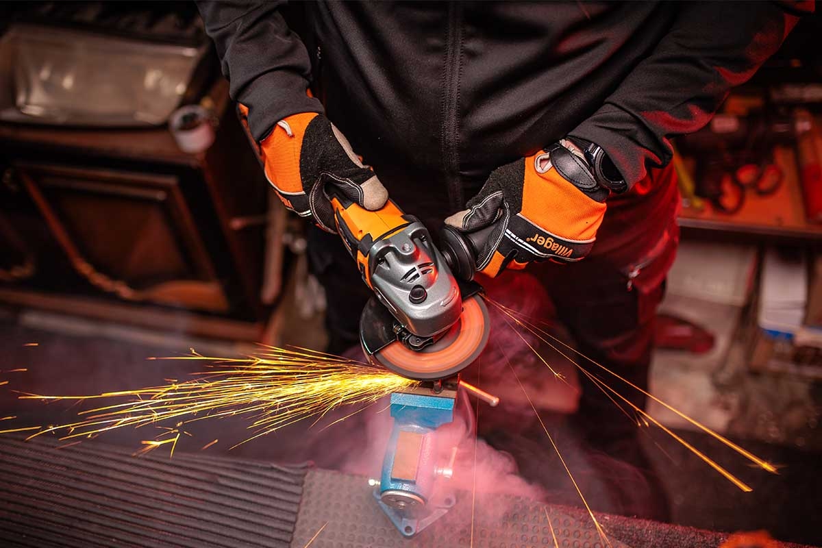 6864723be98047d4e3bad55a