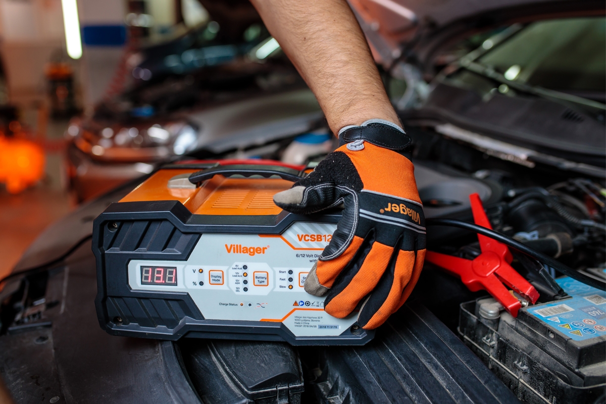 6864729ce98047d4e3bb2fe4