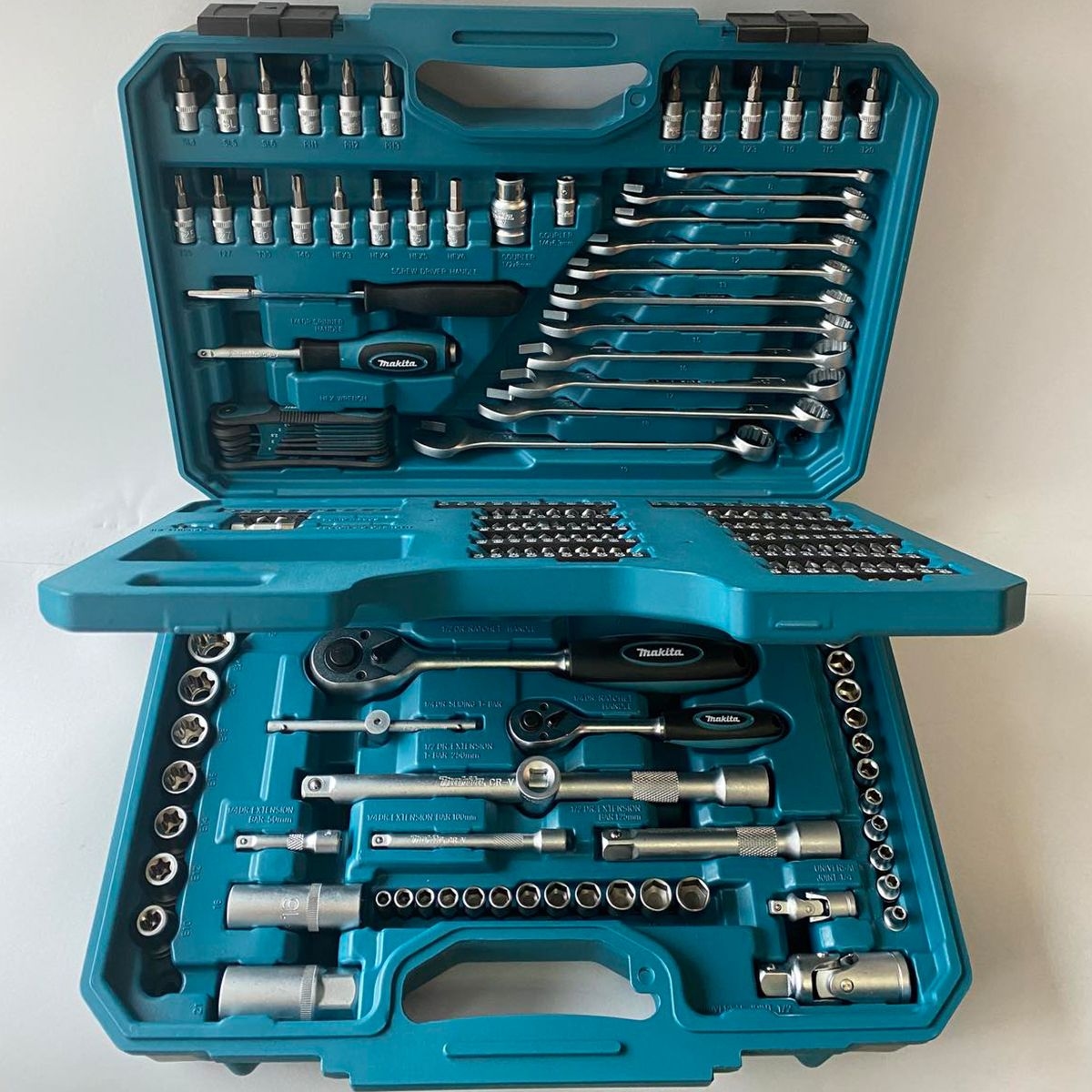 makita-set-ruCnog-alata-u-koferu-221-dijelni-e-10883-10017_1920x1920