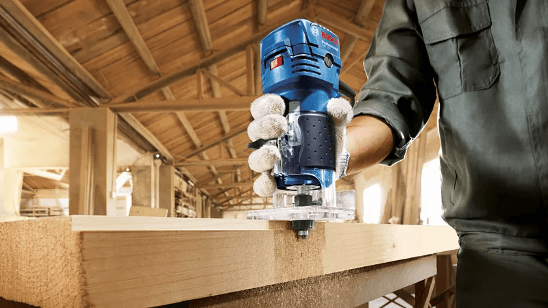 bosch-glodalica-za-rubove-gkf-550-25884_1920x1920