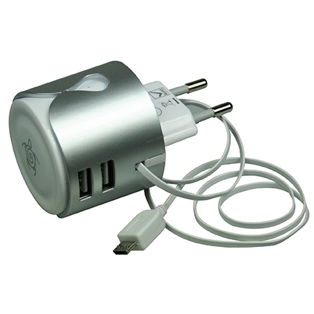 0085835_mediacom-punjac-triple-usb-m-zusbch3r