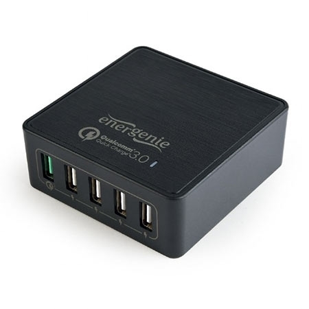 0092780_power-station-usb-brziquick-punjac-gembird-8a-40w-black-eg-uqc3-02