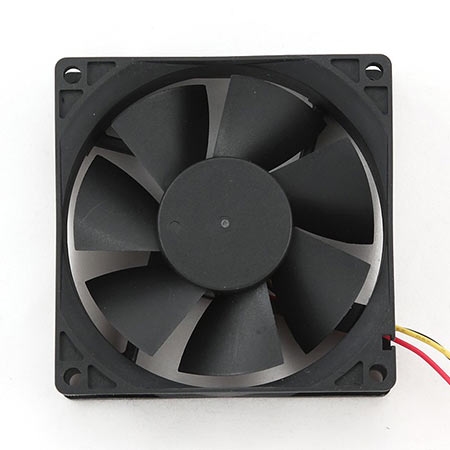 0058791_ventilator-za-kuciste-80x80x25-kuglicni-lezaj-fancaseball